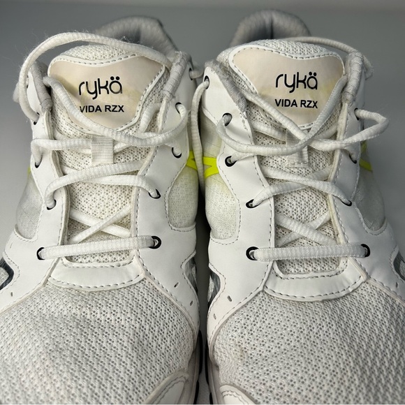 Ryka White Vida RZX White Trainer Shoe Sneakers Women’s Size 9.5 - Picture 3 of 13